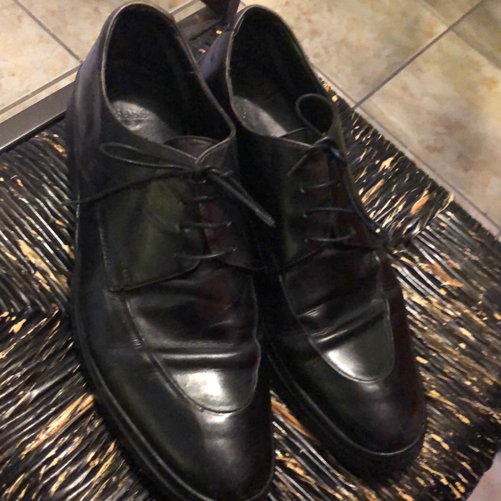 Beautiful Hugo Boss shoes for men Made in Italy